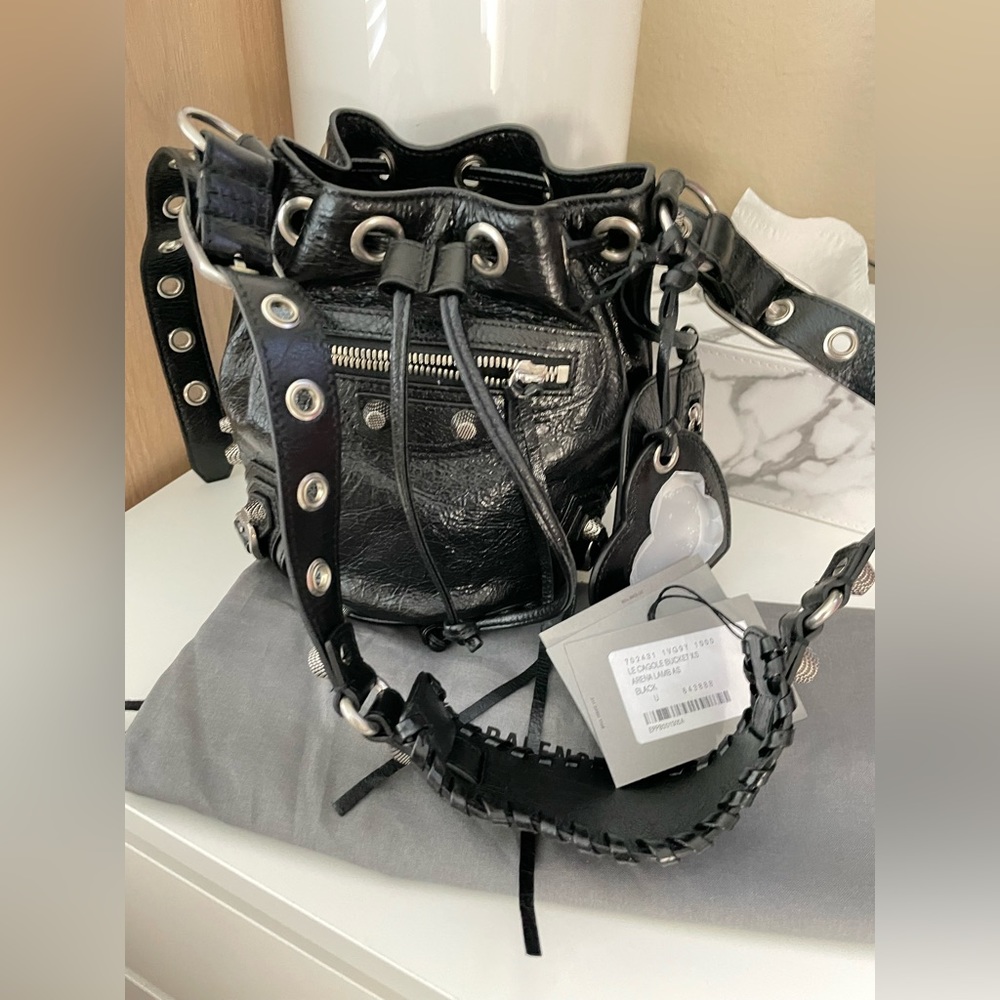 Balenciaga Black Le Cagole Xs Bucket Bag